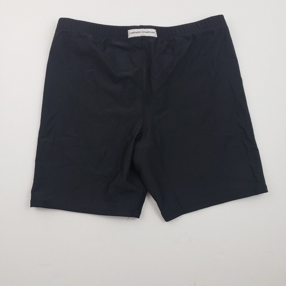 Under Armour Womens Solid Black Fitted Shorts Lrg - image 5